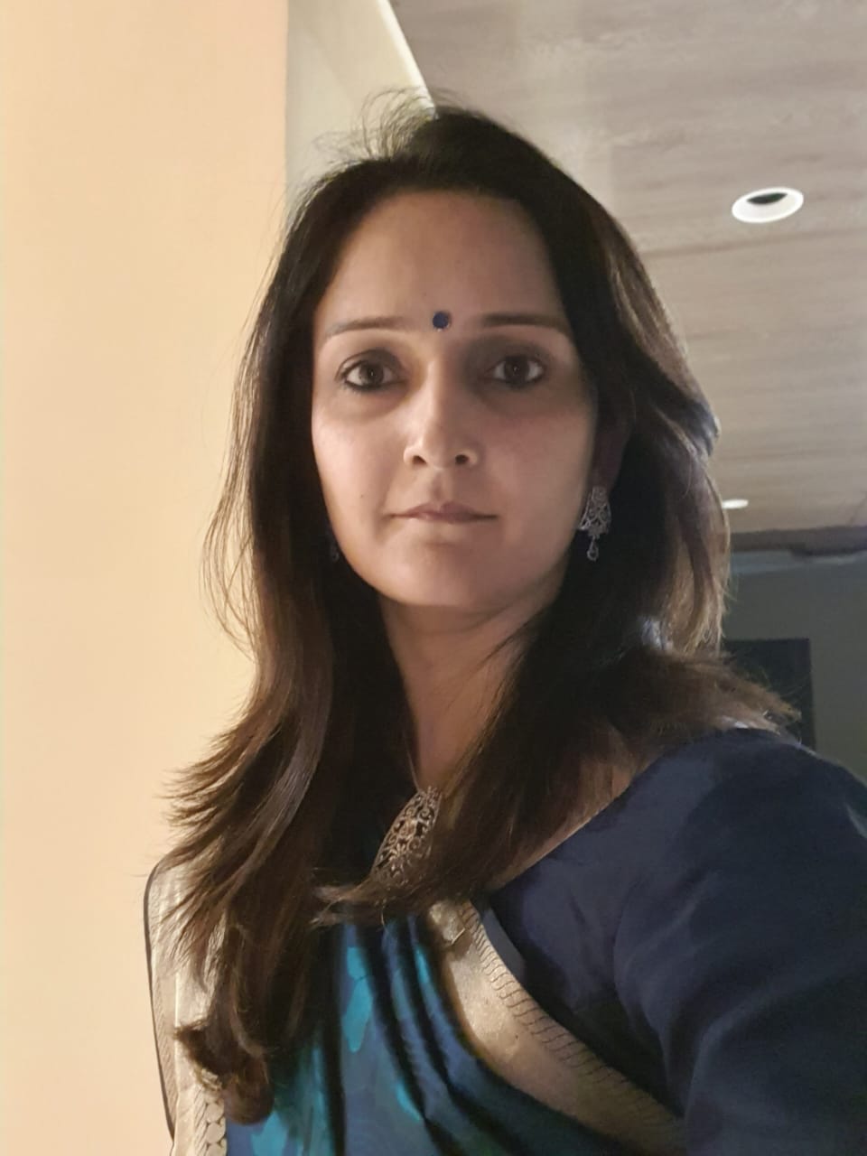 डॉ. नेहा प्रेमी अग्रवाल — स्त्री रोग एवं बांझपन विशेषज्ञ, ग्वालियर